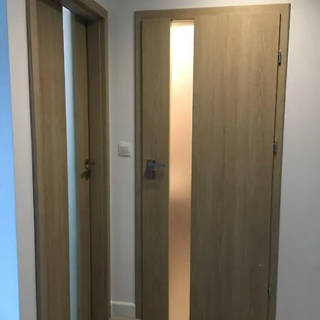 Apartament Shoq With Private Parking